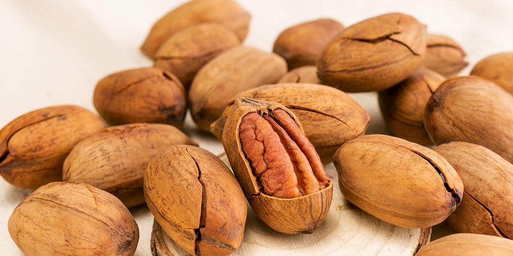 Other Products picture Pecans2